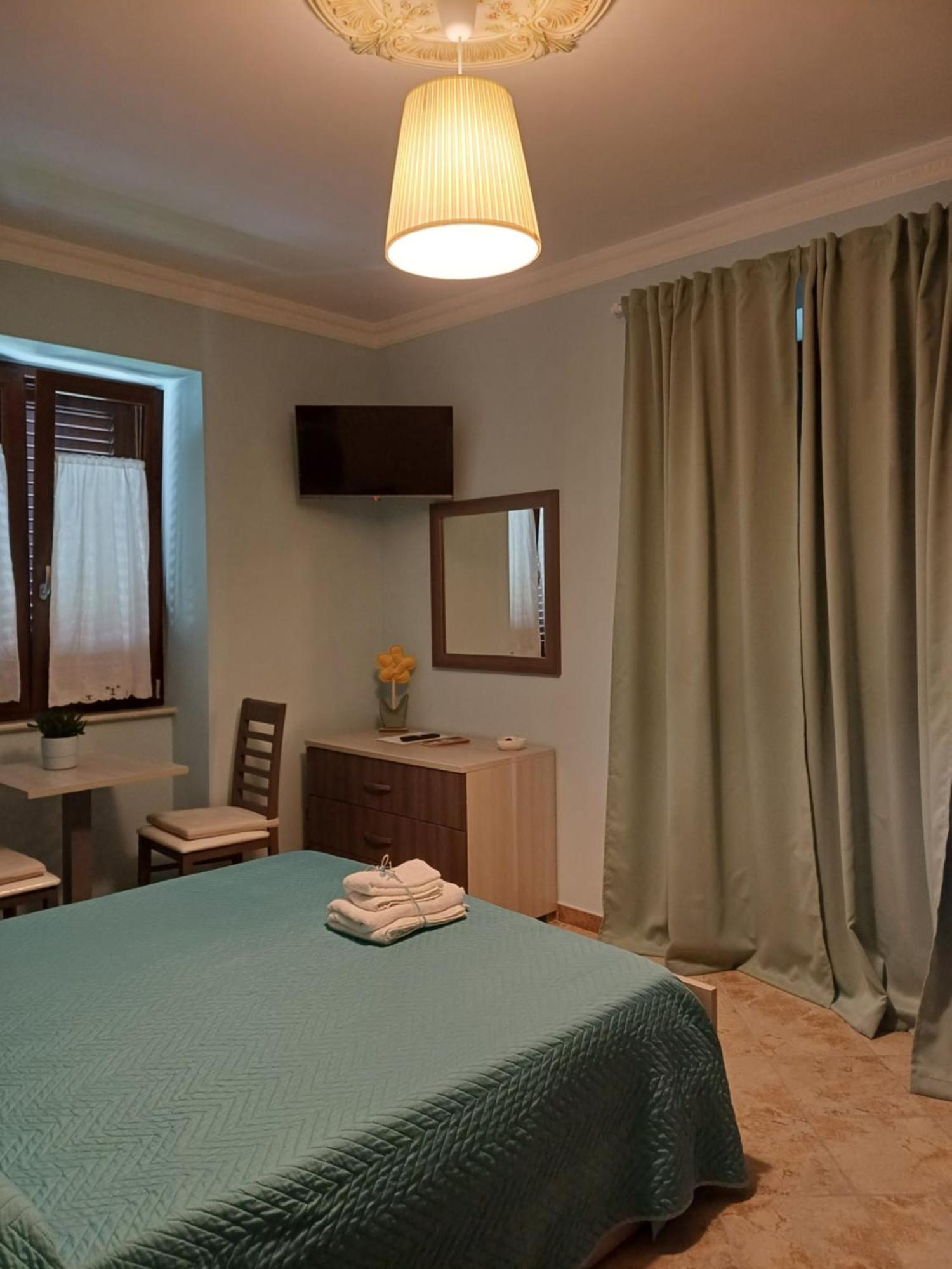 Core A Core Rooms Santo Stefano del Sole Phòng bức ảnh