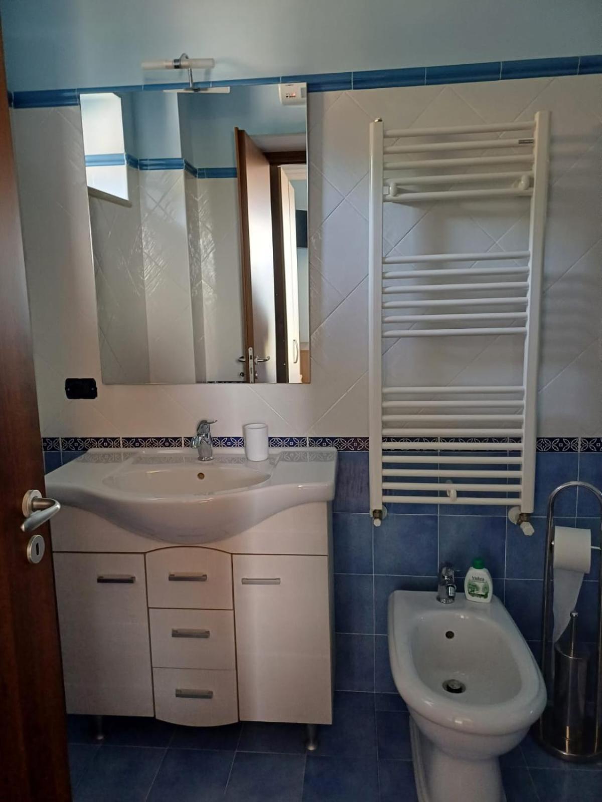 Core A Core Rooms Santo Stefano del Sole Ngoại thất bức ảnh