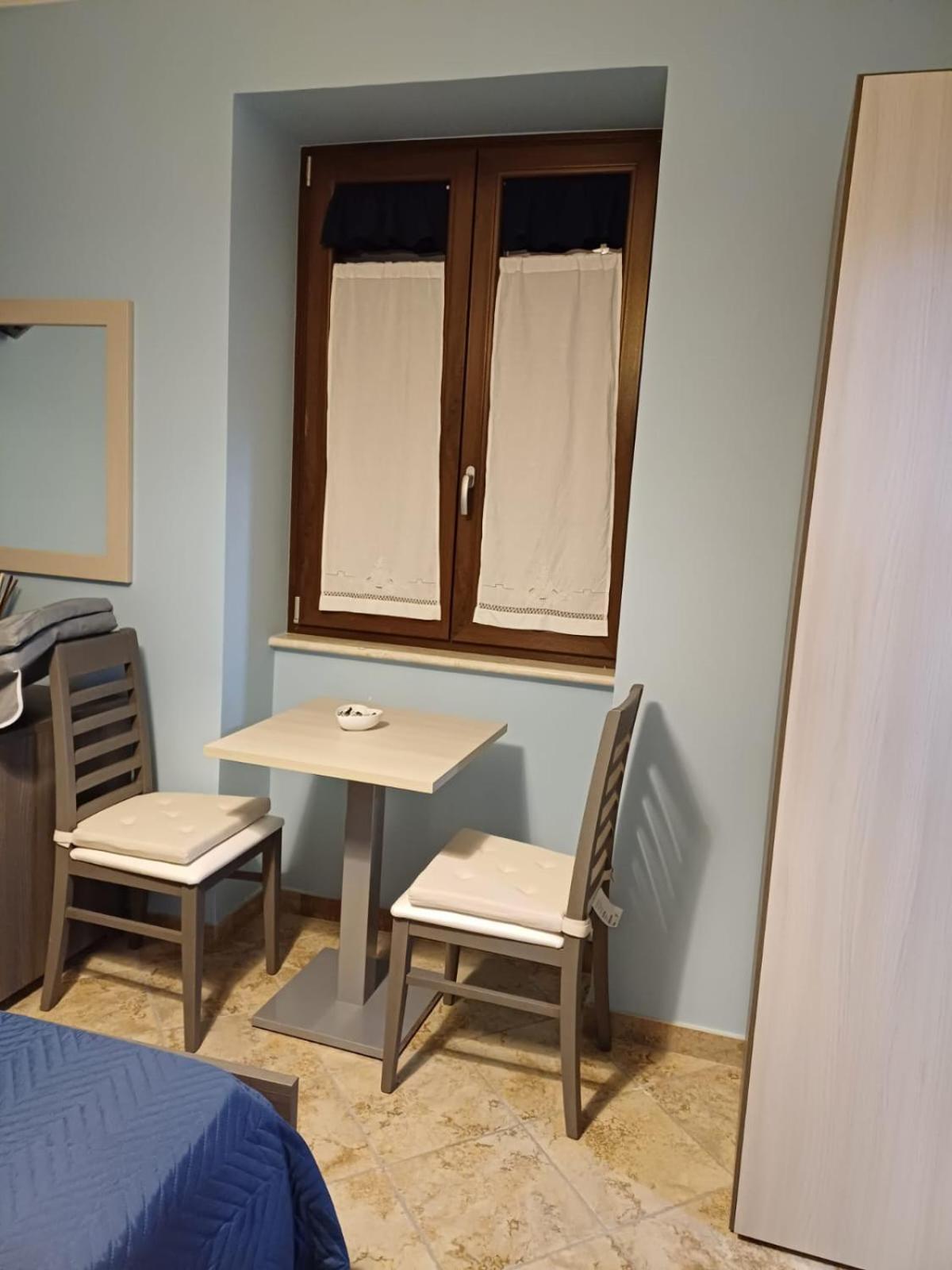 Core A Core Rooms Santo Stefano del Sole Phòng bức ảnh